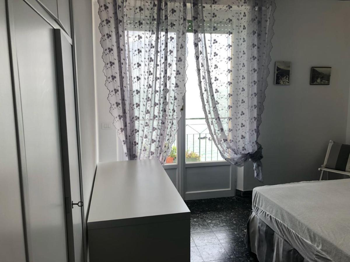 Bea'S Apartment - The Window To The Sea - Seafront มอนเตรอสโซ อัล มาเร ภายนอก รูปภาพ